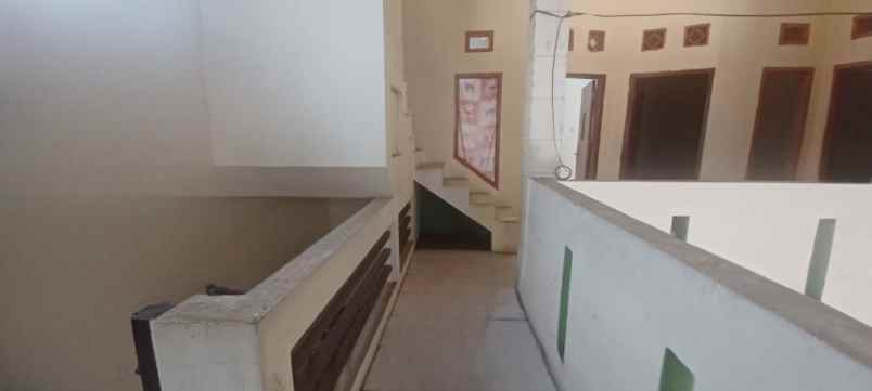 dijual rumah taman pulogebang cakung