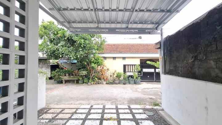dijual rumah tamanmartani kalasan