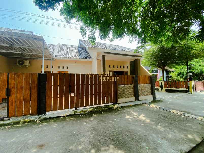 dijual rumah tamanmartani kec kalasan
