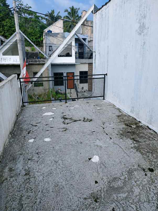 dijual rumah tamansari bogor