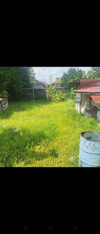 dijual rumah tanah
