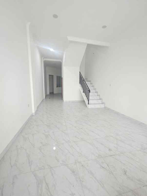 dijual rumah tanjung duren utara grogol