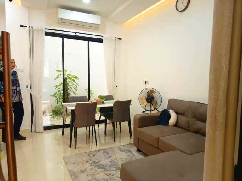 dijual rumah tebet