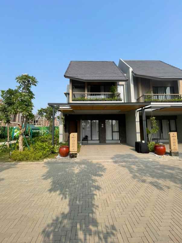 dijual rumah the forestine citra 8