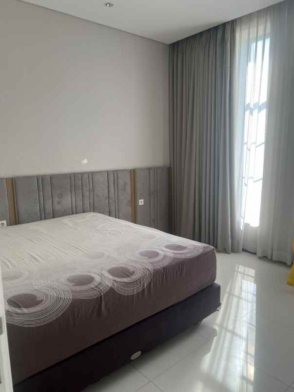 dijual rumah the grand kenjeran
