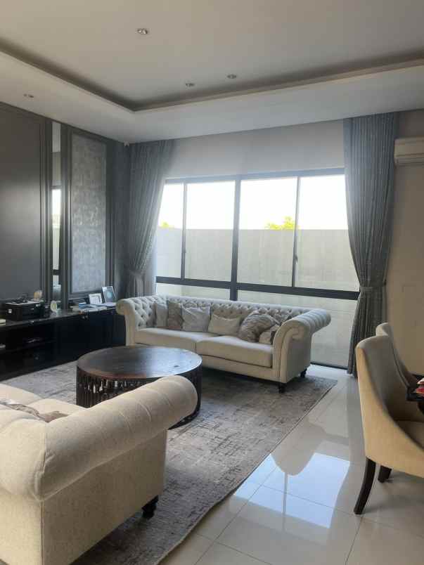 dijual rumah the grand kenjeran
