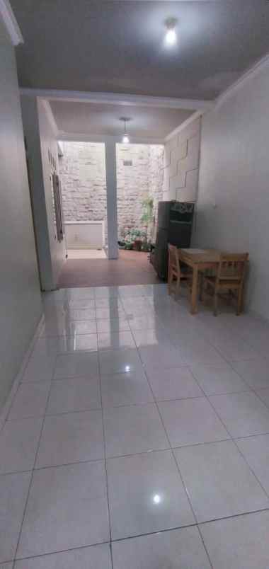 dijual rumah tirtajaya