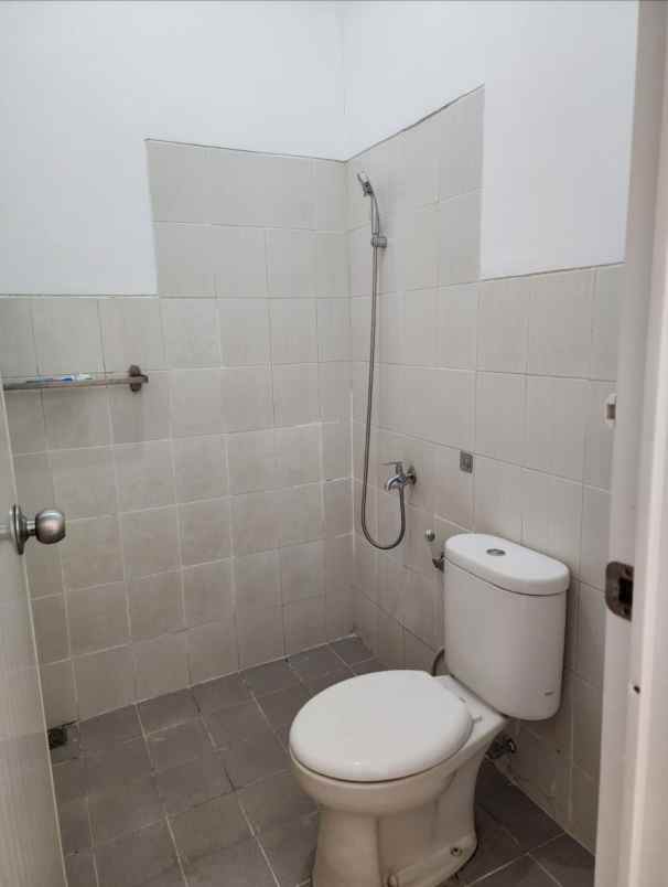 dijual rumah tugu cimanggis depok