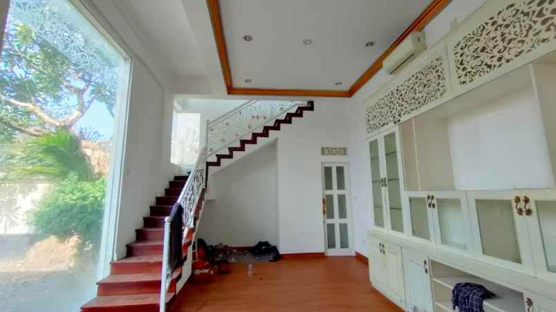 dijual rumah tukad badung