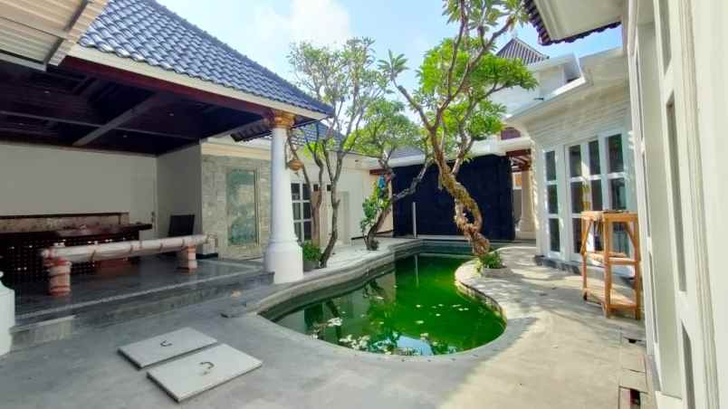 dijual rumah tukad badung