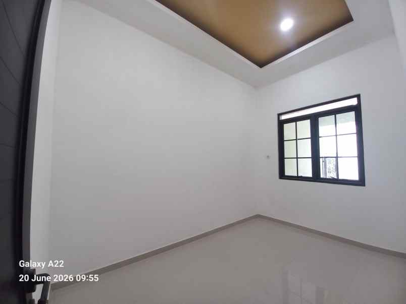 dijual rumah villa mutiara gading 3 kebalen