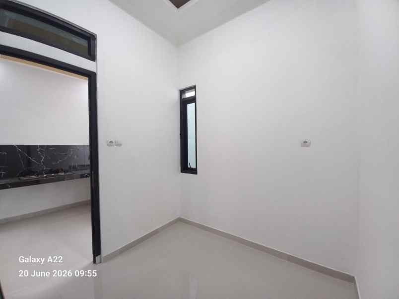 dijual rumah villa mutiara gading 3 kebalen