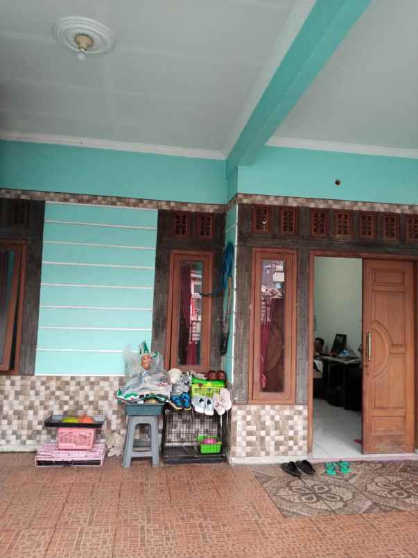 dijual rumah villa tomang baru blok e3