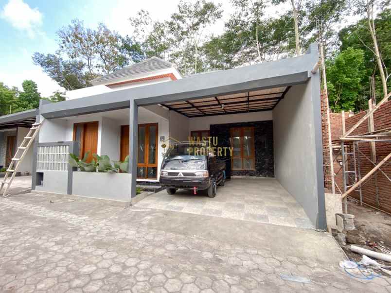 dijual rumah widodomartani