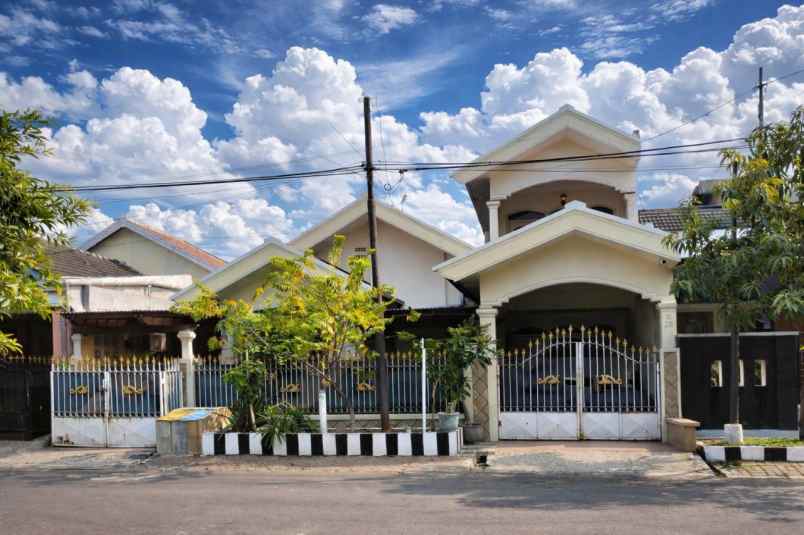 dijual rumah wisma pagesangan surabaya