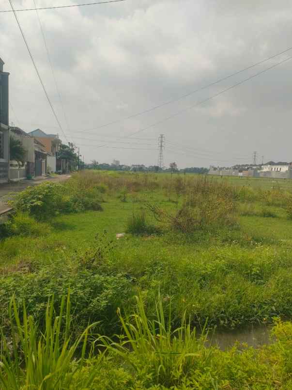 dijual tanah dekat solobaru