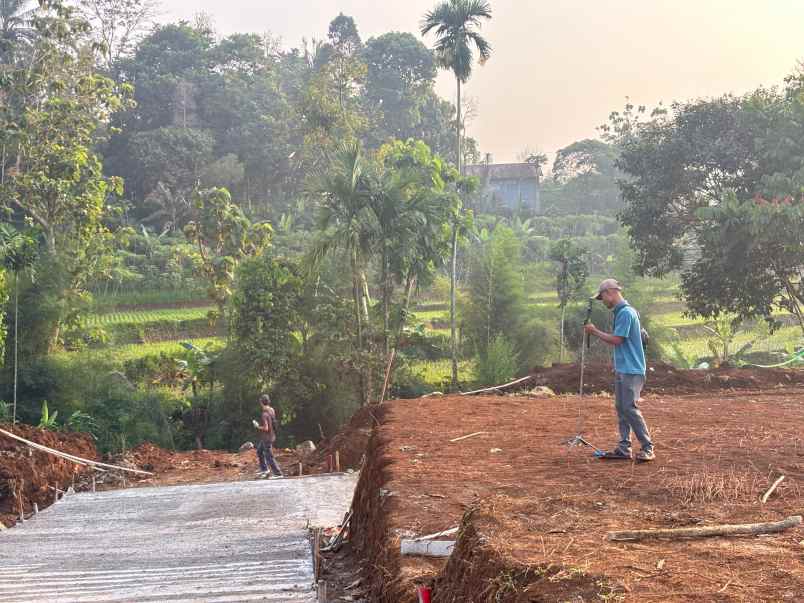 dijual tanah jalan ciburayut cigombong