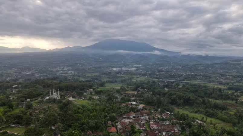 dijual tanah jalan ciburayut cigombong