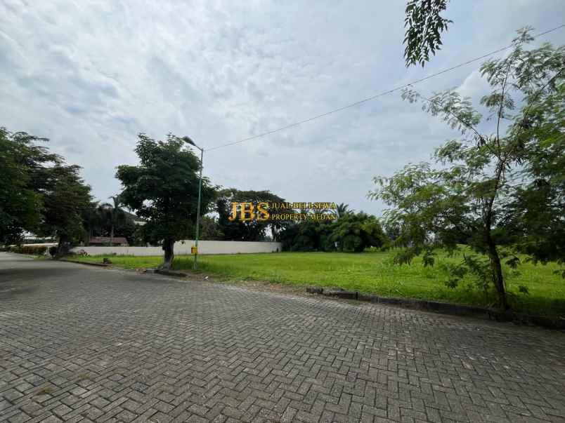 dijual tanah omplek graha metropolitan