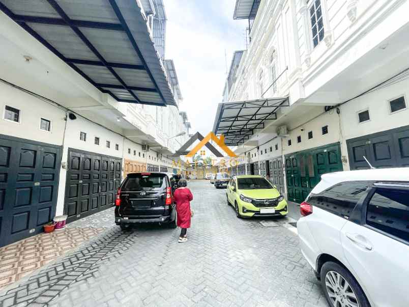 dijual townhouse komplek ampera geoju jalan ampera
