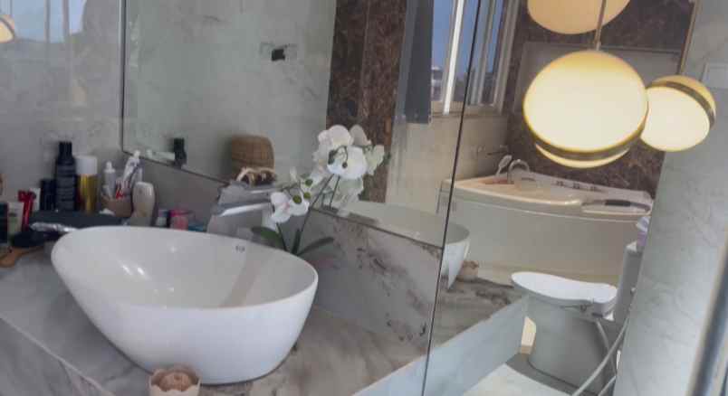 dijual villa bukit pagung residence
