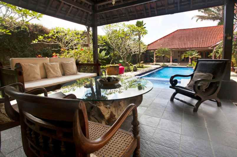 dijual villa harjobinanguun pakem