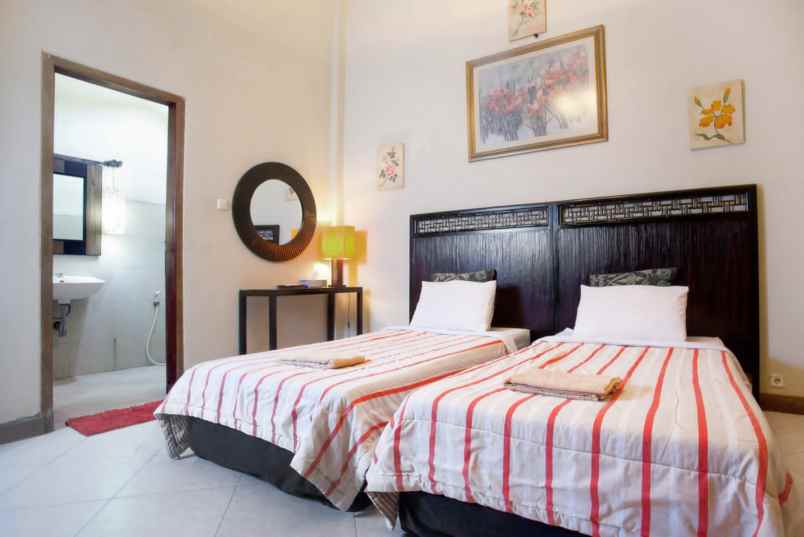 dijual villa harjobinanguun pakem