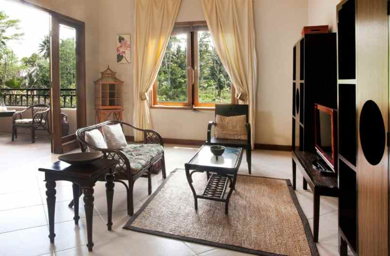 dijual villa harjobinanguun pakem