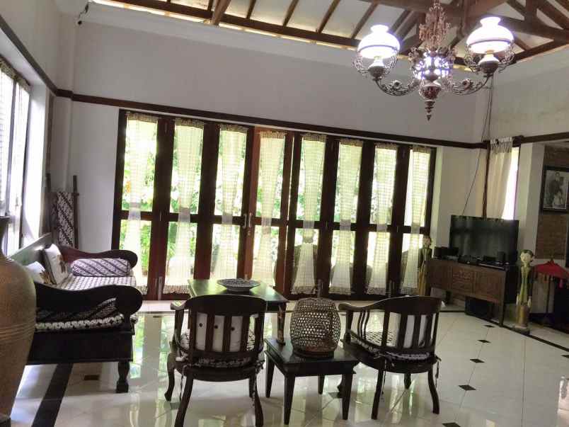 dijual villa jaten sendangadi kec mlati