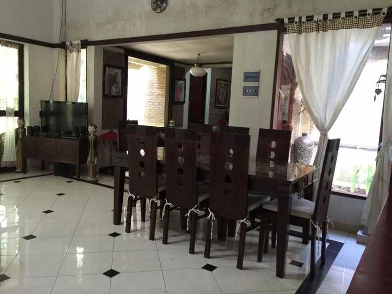 dijual villa jaten sendangadi kec mlati