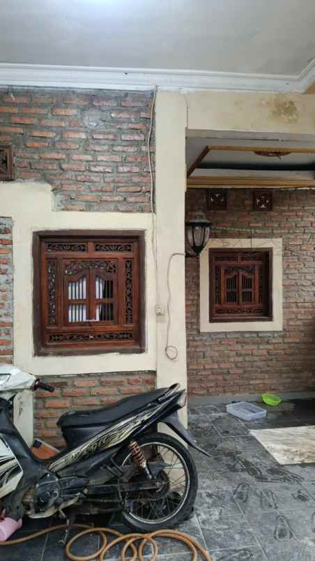 dijual villa jln jivit gang amid ujung