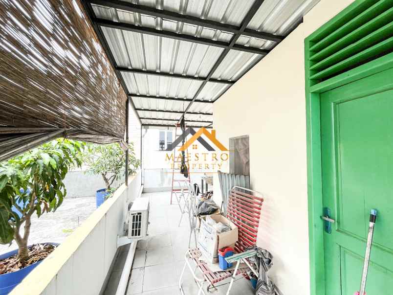 dijual villa komplek rahayu city jalan