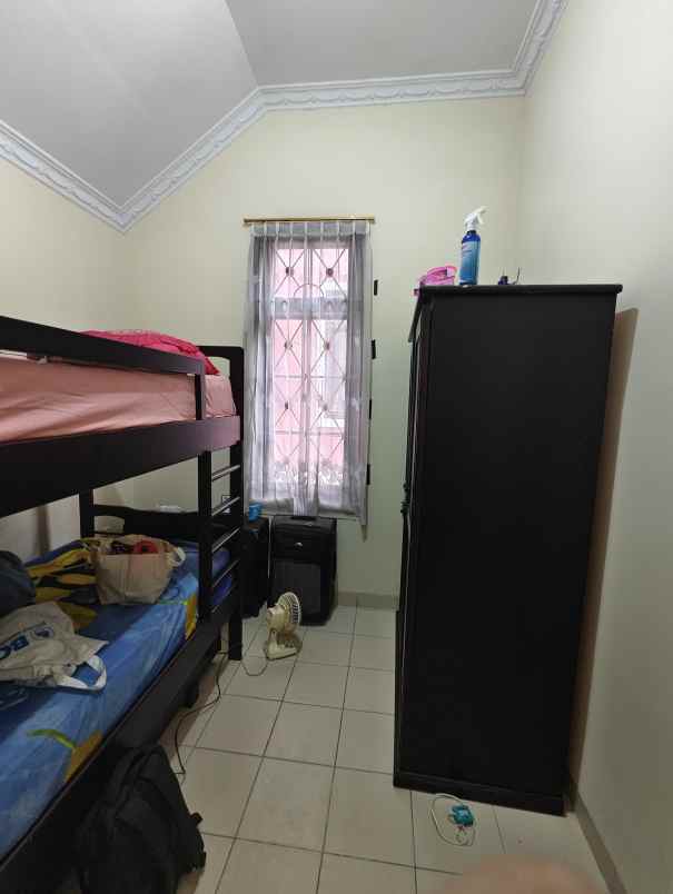 dijual villa kota bunga stockholm