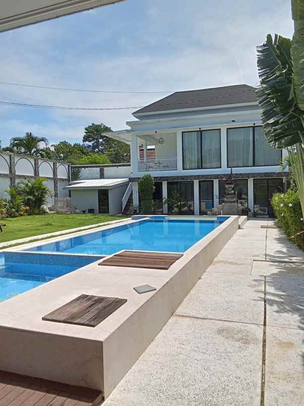 dijual villa kuta selatan badung bali