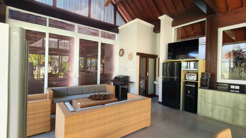 dijual villa ungasan kuta selatan