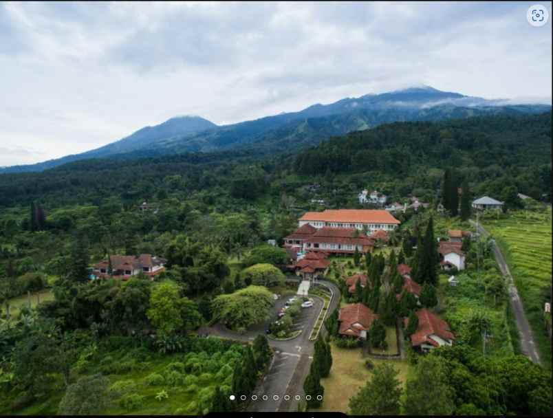 dijual villa villa trawas