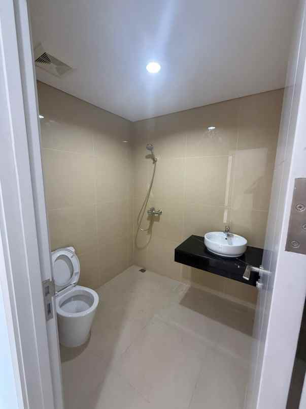 disewakan apartemen grand sungkono lagoon