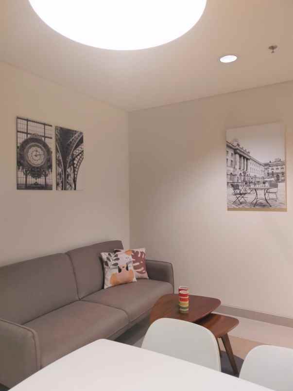 disewakan apartemen praxis lantai 10