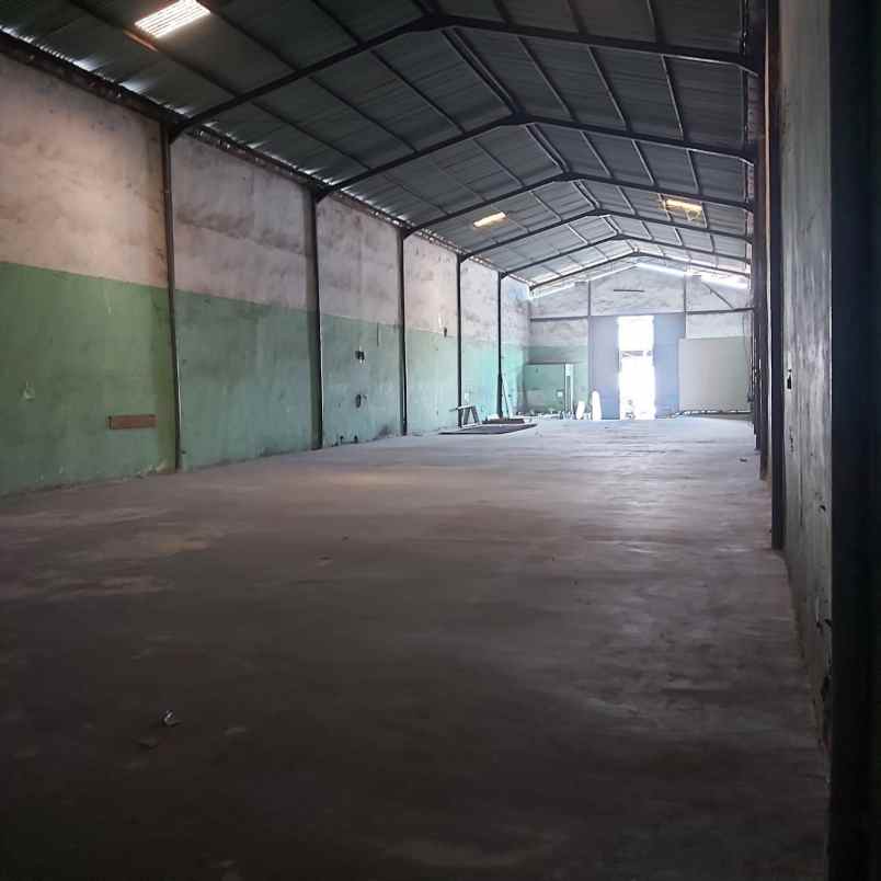 disewakan gudang di margomulyo permai surabaya