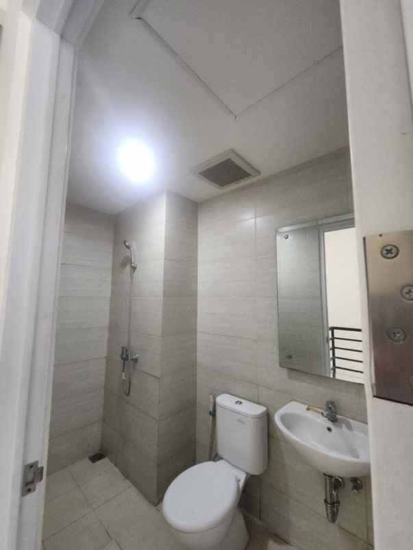disewakan ruko gudang kantor gravitas lavon swancity