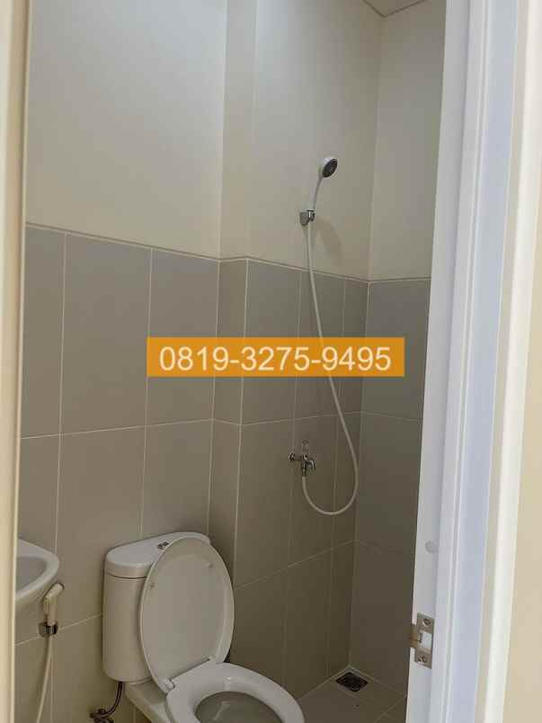 disewakan ruko gudang kantor jl boston barat i medang