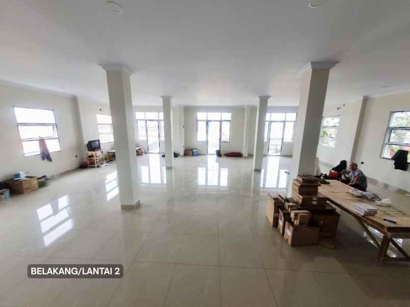 disewakan ruko gudang kantor jl surya kencana no 31