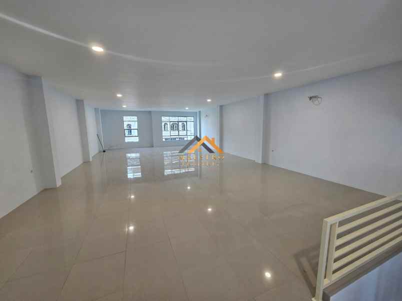 disewakan ruko gudang kantor komplek cbd polonia medan