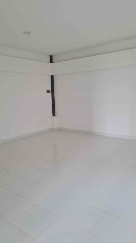 disewakan ruko gudang kantor pergudangan akr land gem