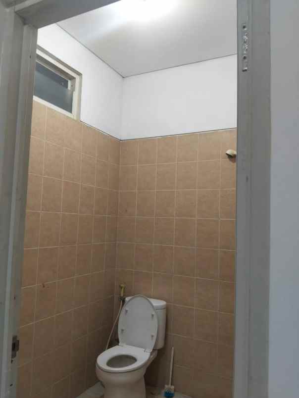 disewakan ruko gudang kantor ruko east coast mulyorejo