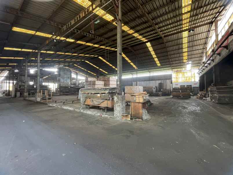 disewakan ruko gudang kantor semanan kec kalideres