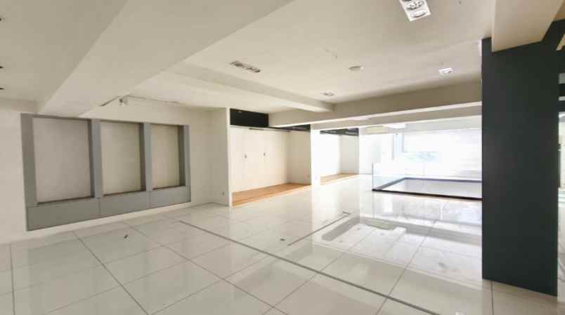 disewakan ruko gudang kantor tomang