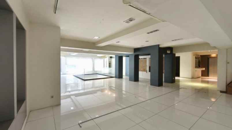 disewakan ruko gudang kantor tomang