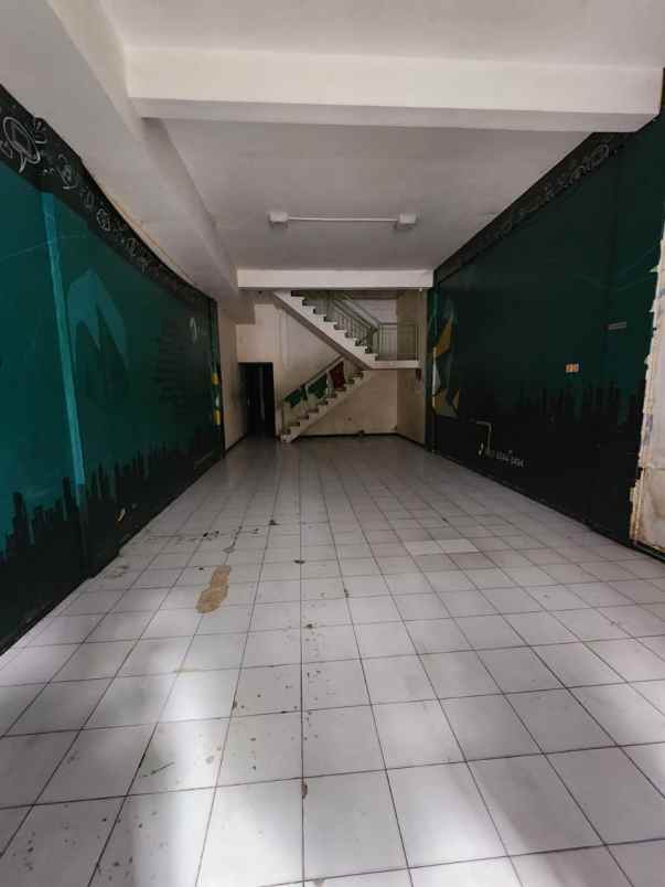 disewakan ruko raya ngagel