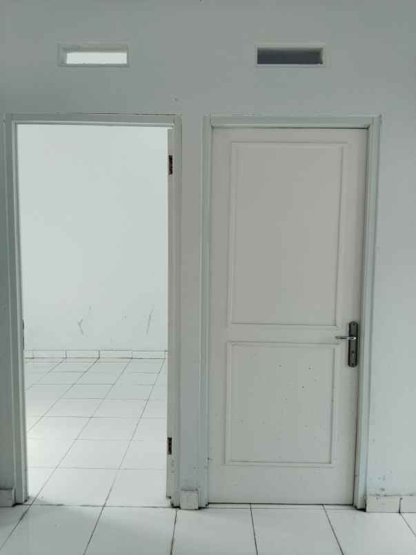 disewakan rumah cantik minimalis